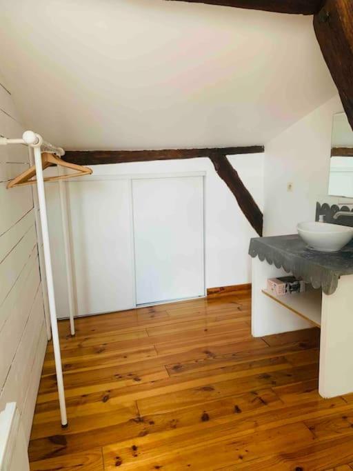 Spacieux Appartement En Plein Coeur De Castres Castres  Extérieur photo